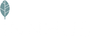logo Innhus białe